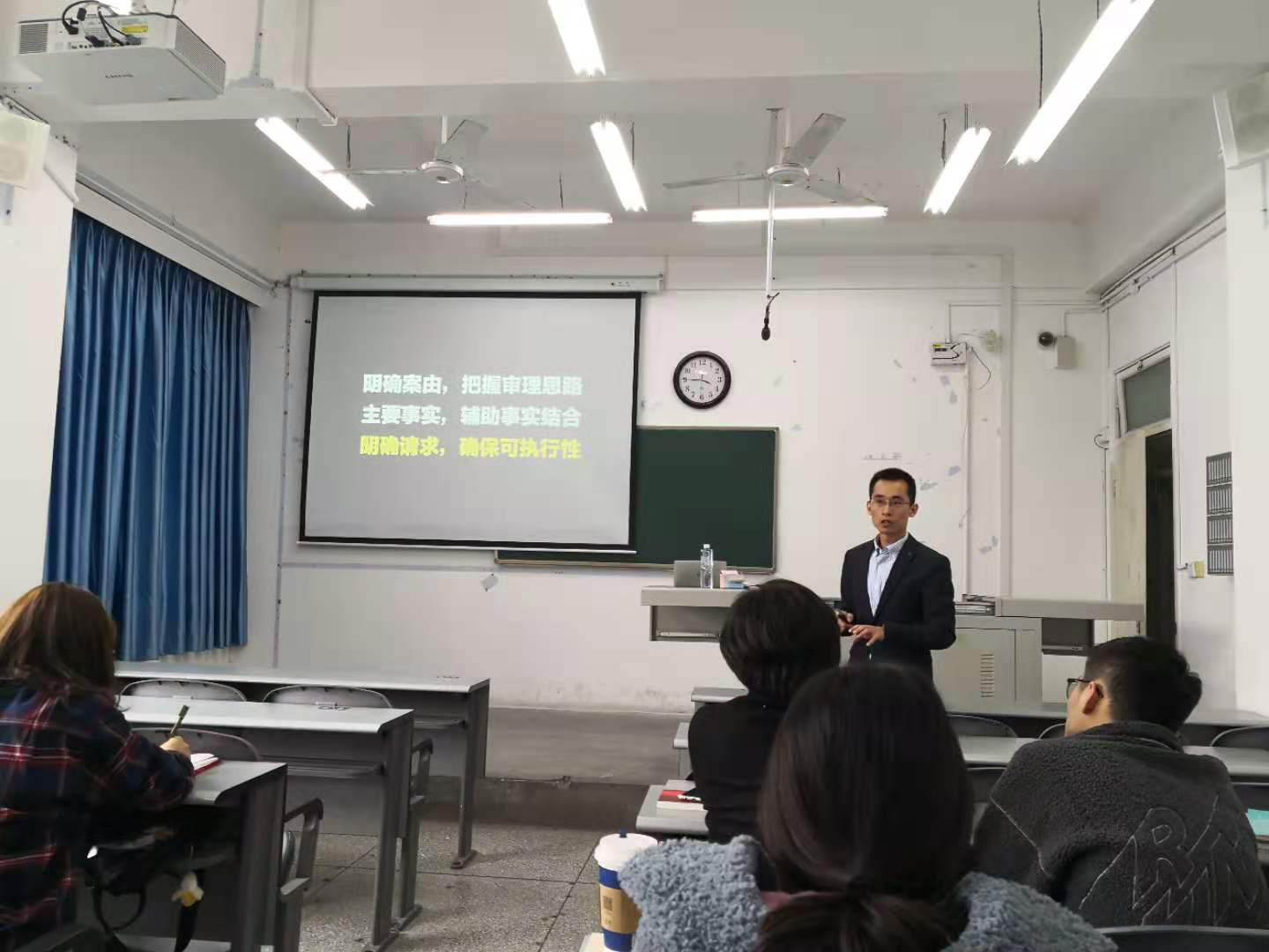 图片3.png 图片3.png