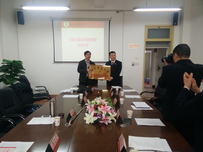 QQ图片20160413150735 - 副本.jpg QQ图片20160413150735 - 副本.jpg